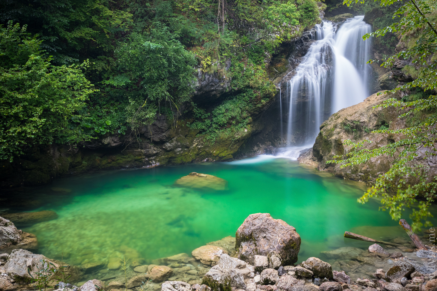 Slovenia – Waterfall Sum –  Vintgar Klamm